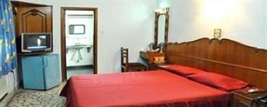 Hotel Heera