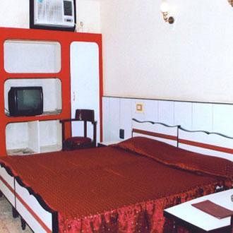 Heera Hotel